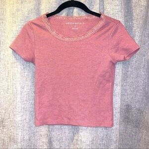 Aeropostale cropped tee small